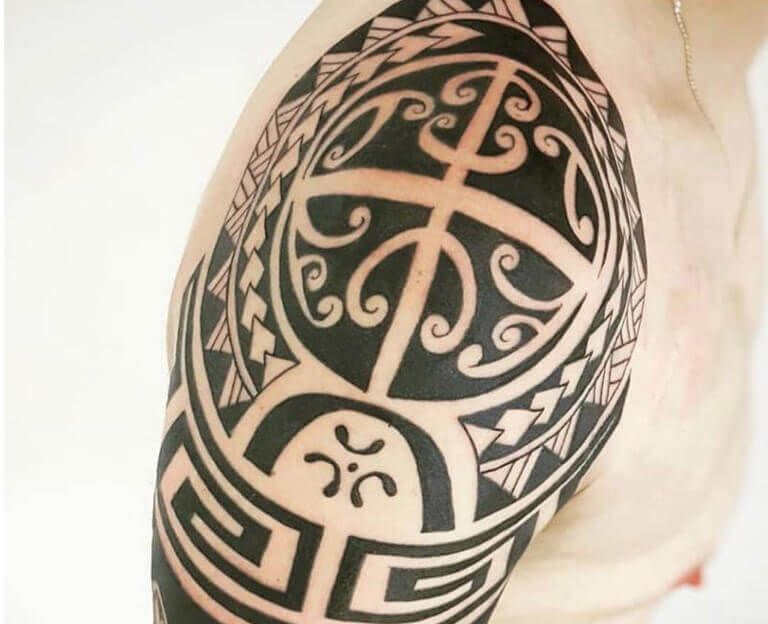 Tättowierhandwerk Hameln | Maori - Tattoo auf dem Arm